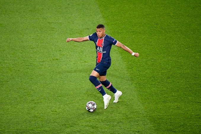 雷火体育网址 -包含今夜莱比锡完成体检:西甲节点到来;话题不断;资深球员宣示担当的词条