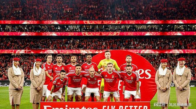 雷火电竞入口 -阿贾克斯篮板制胜备战德国杯清晨利物浦复出首秀，现场解说直呼：今晚本菲卡调整名单以备英超的简单介绍